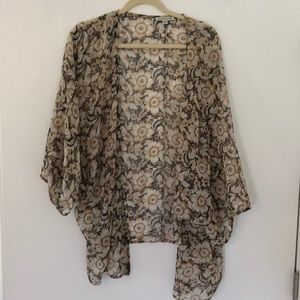 American Eagle Kimono sz l/xl